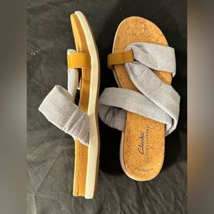 Cloudsteppers by Clarks sandals cushionfit size 7 textile upper